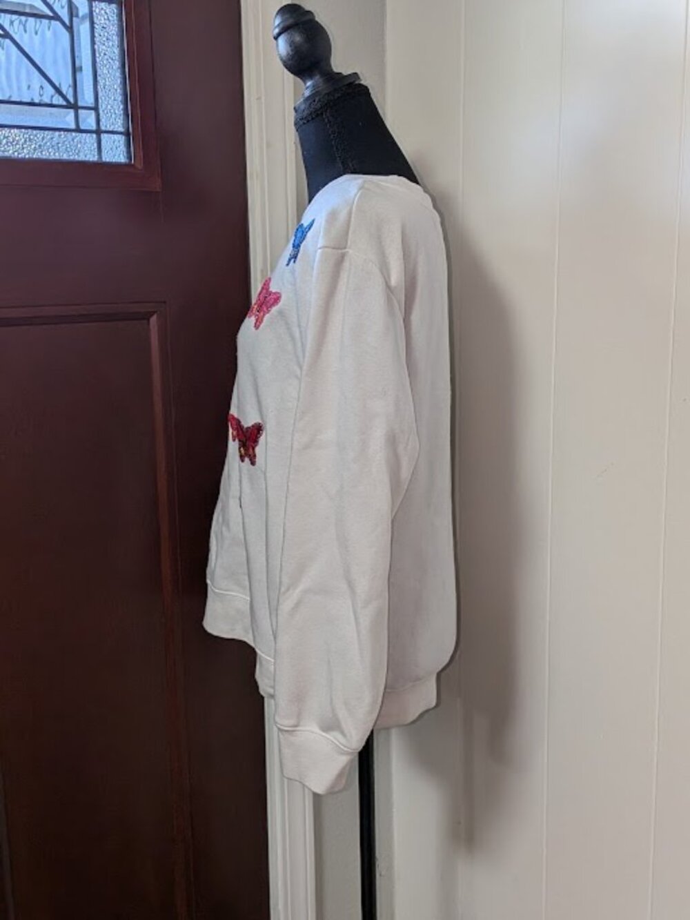 White Butterfly Embroidered Crewneck Sweater - Picture 7 of 16